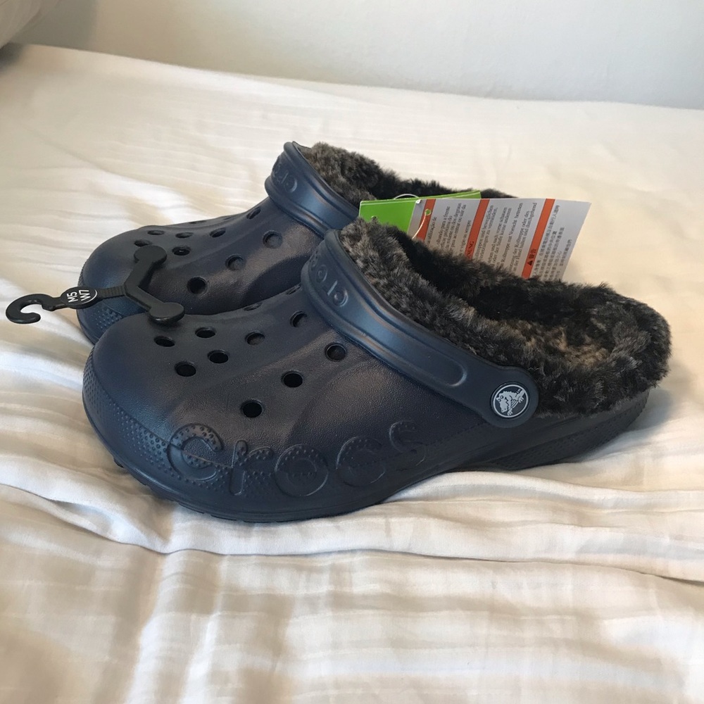 Navy blue Crocs with fur